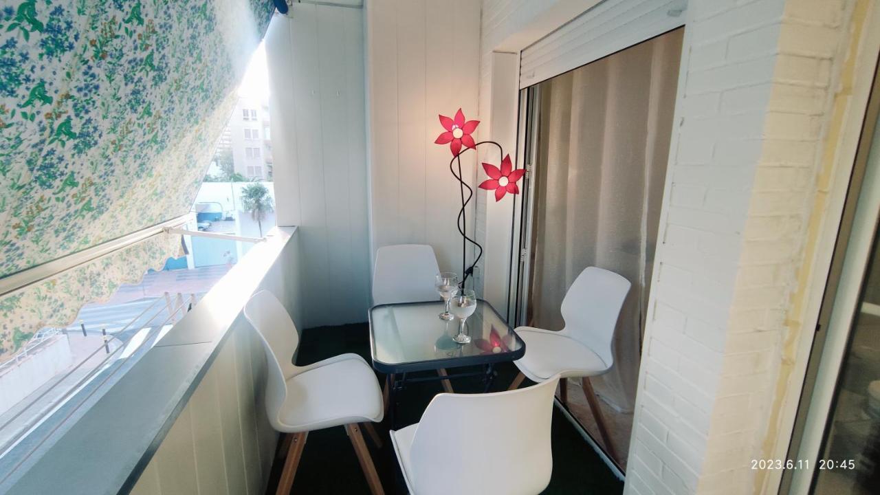 Appartement Rosalia Playa San Cristobal Wifi Netflix à Almuñécar Extérieur photo